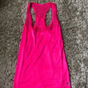 Athletic pink top
